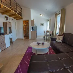 Apartment Nikic, Banjole