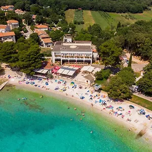 Hotel Centinera, Banjole
